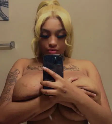 Image 12051799 from Nene Balenciaga