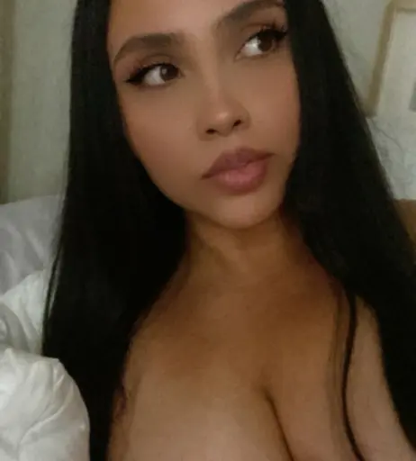 Image 12053301 from Eloisa Chairez / cybergirrl / paradisepeach1 / sincerely.eloisa