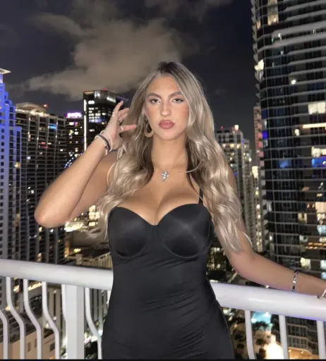 Image 12059984 from Allyveleke / Alexandria Veleke / allynator7