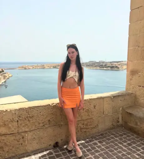 Image 12059553 from @oliviarcox