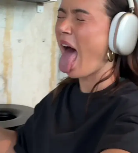 Image 12068002 from Lisa Van der Valk