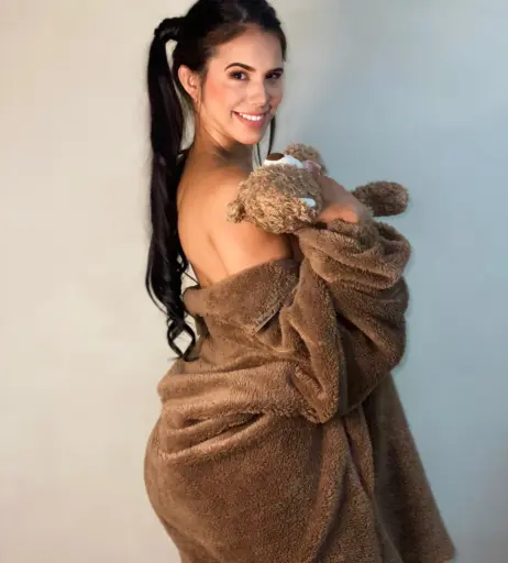 Image 12065352 from Marialeruiz / marialeruiz_oficiall / Maria Ruiz / MARIA ALEJANDRA RUIZ