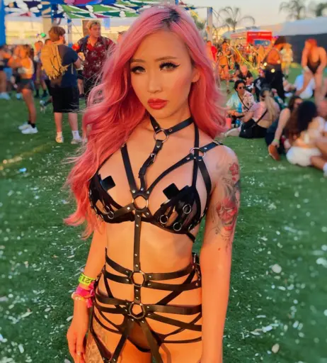 Image 12067345 from Sinne Doll