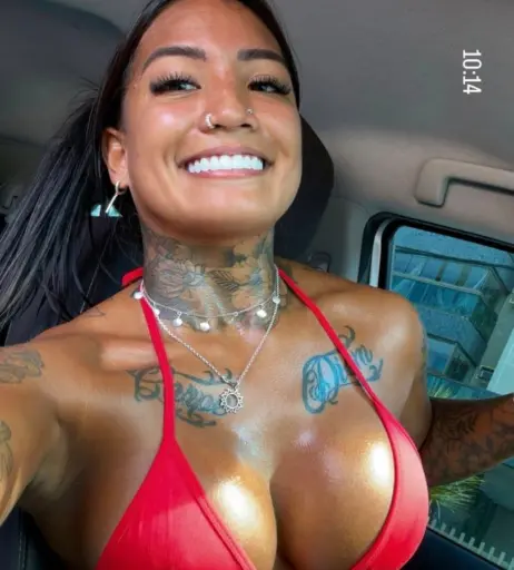 Image 12066360 from Aryadne Abranches