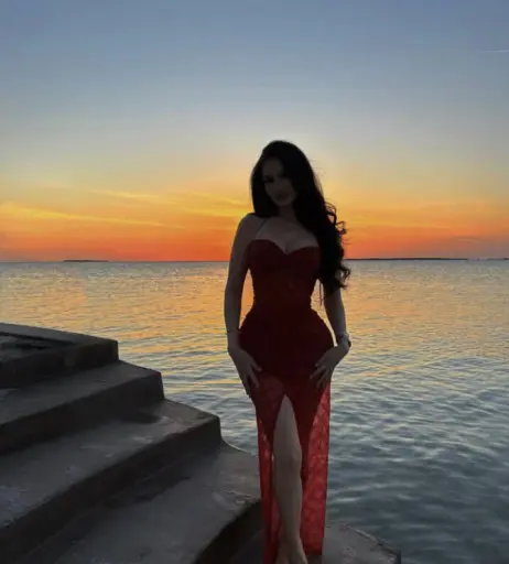 Image 12060371 from Bbyedith