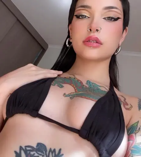 Image 12062010 from felinebitx / itsfelinebtx / cybergatita69