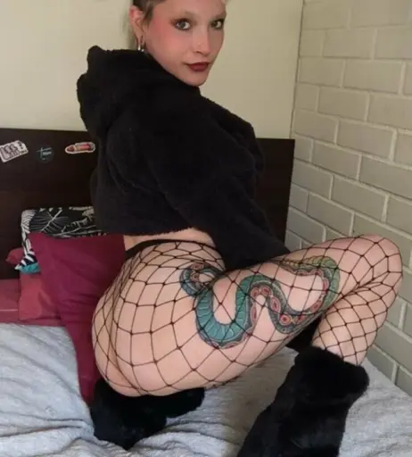 Image 12062032 from felinebitx / itsfelinebtx / cybergatita69