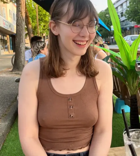 Image 12074598 from Liv Agar