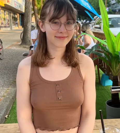 Image 12074636 from Liv Agar