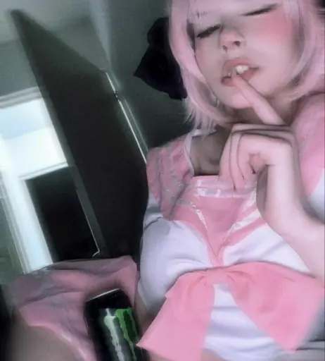 Image 12076225 from Lizyhsan