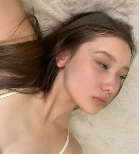 Image 12070489 from lek2cb / llsakhiya