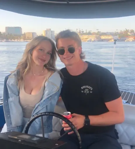 Image 12070371 from Peterstwins, Lauren Peters, Nicole Peters