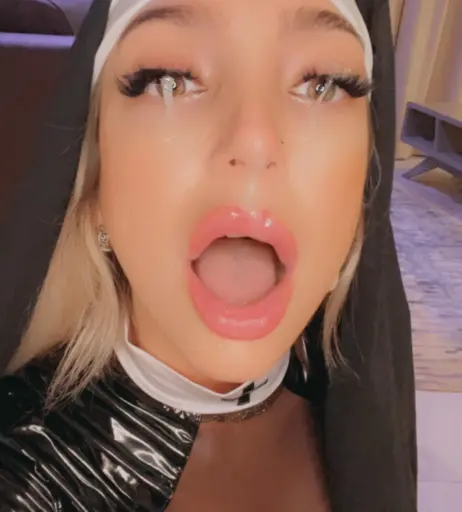 Image 12046769 from Elypeachie