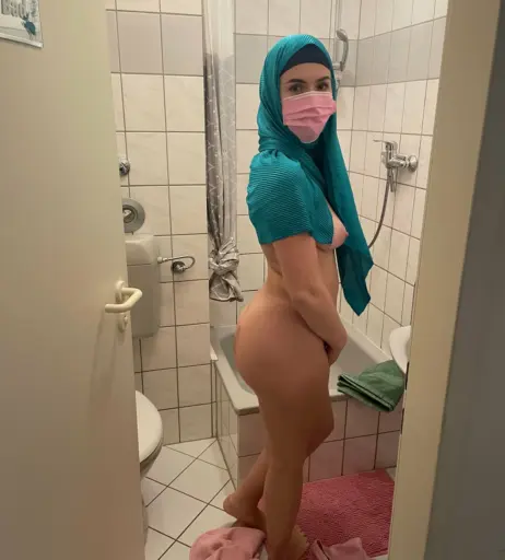 Image 12046167 from Mayaazari