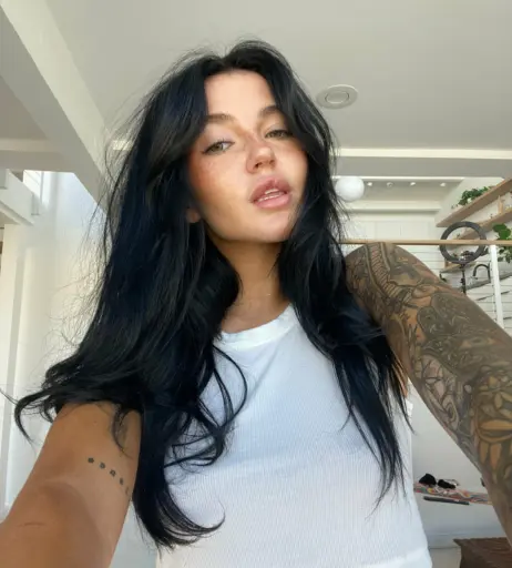 Image 12041643 from lunaelliee - bvchfvce