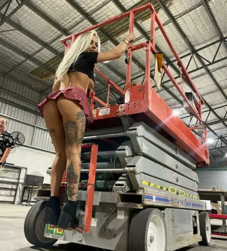 Image 12017129 from billie beever