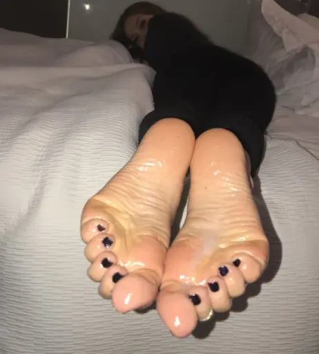 Image 12012435 from Crazyforfeet