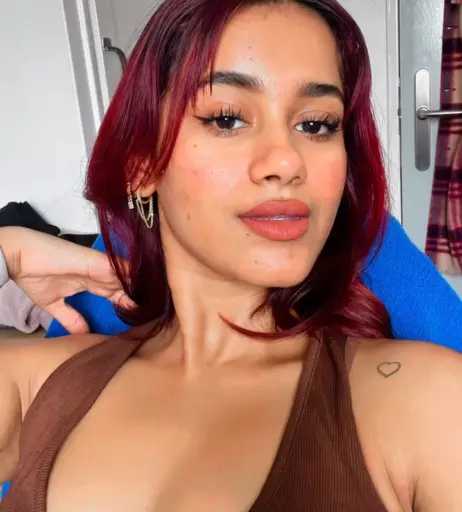 Image 12012701 from senoritasara / senorita_sara._