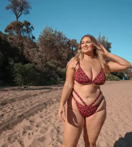 Image 12019786 from Mikaela Reidy