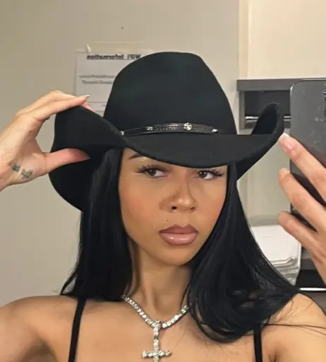 Image 12028618 from Mariah the Scientist / Mariah Amani Buckles / mariahthescientist