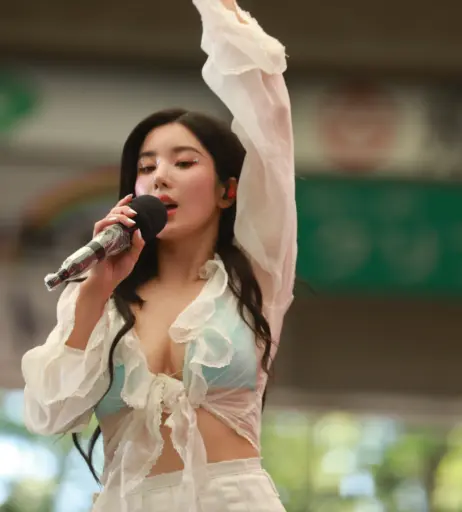 Image 12027655 from 권은비 Kwon Eunbi / Kwon Eun-bi