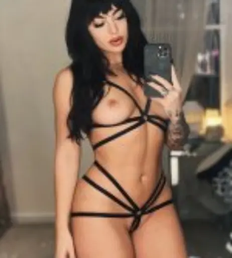 Image 12020105 from Emily Rinaudo | EmjayyPlays