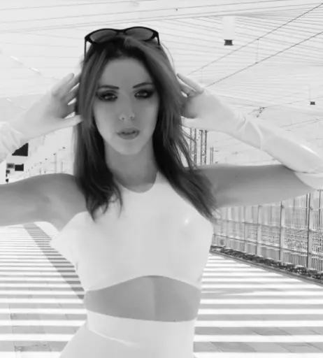 Image 12020221 from acidblue