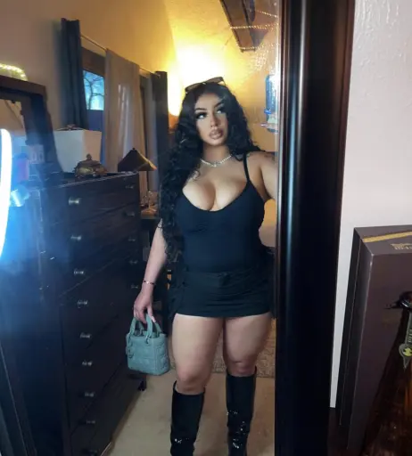 Image 12029571 from Thick Baddie @Oxashhley