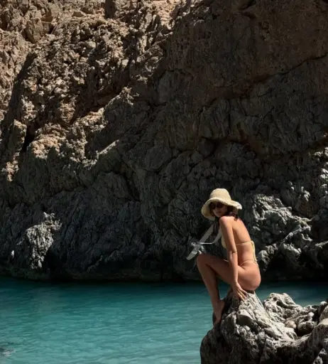 Image 12029333 from Annastezia