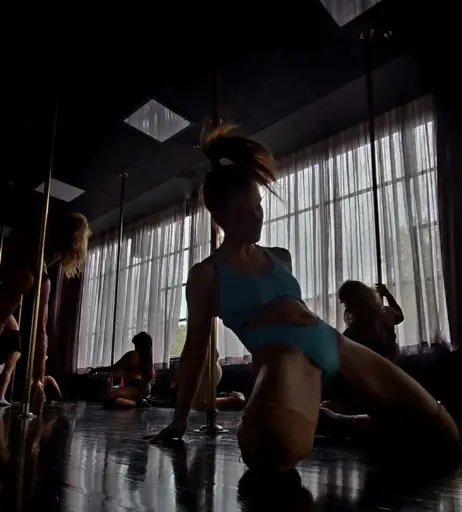 Image 12029269 from Stephanie Bendixsen / Hex