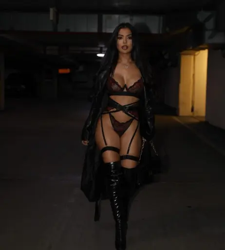 Image 12038187 from Aneeqa Farid