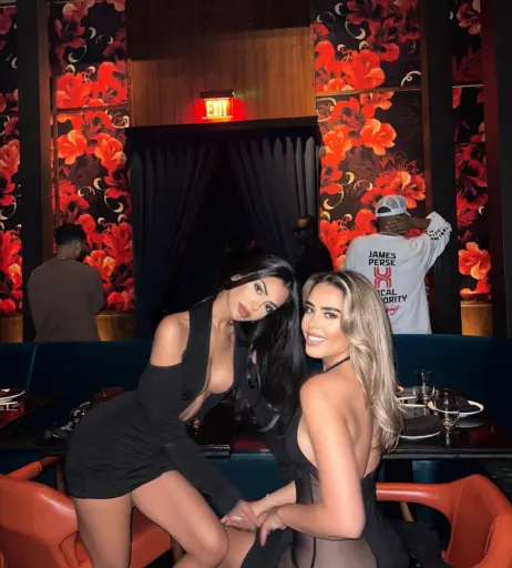 Image 12038173 from Aneeqa Farid