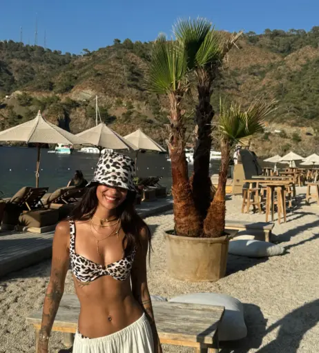 Image 12038093 from Pelinay İgit