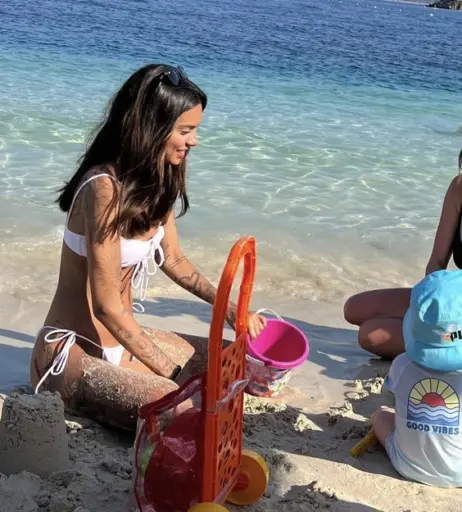 Image 12038068 from Pelinay İgit