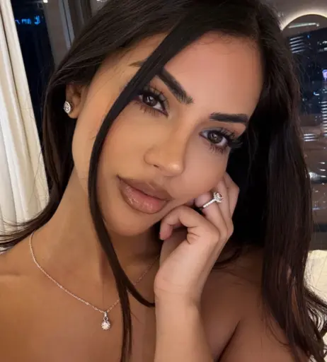 Image 12038359 from Aneeqa Farid