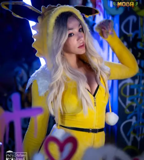 Image 12035577 from Livia De Luca / LaLoviaa / quelaag92 [Busty Italian]