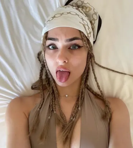 Image 12034394 from Anastasia Useeva / anastasia_useeva