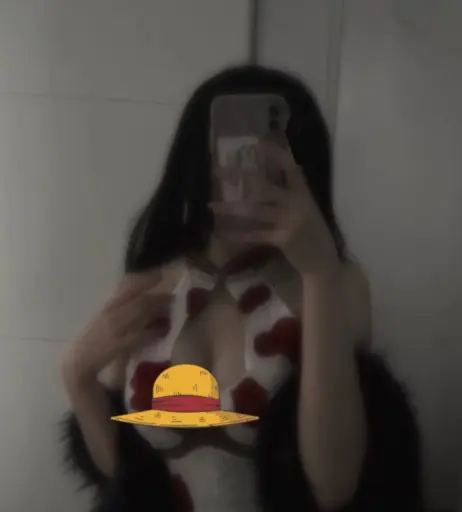 Image 12037450 from Miruqi