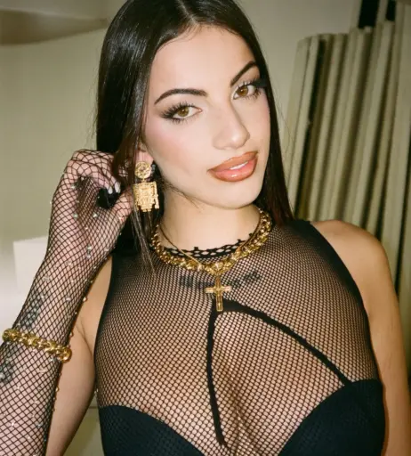 Image 12030183 from Greta Jasmin El Moktadi / Grelmosss / Grelmos