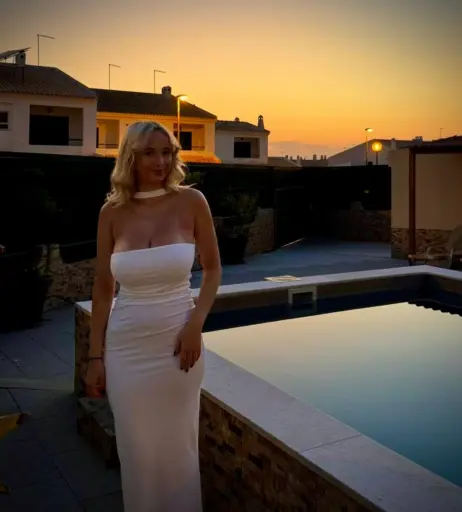 Image 12005574 from Lizzie Quinn