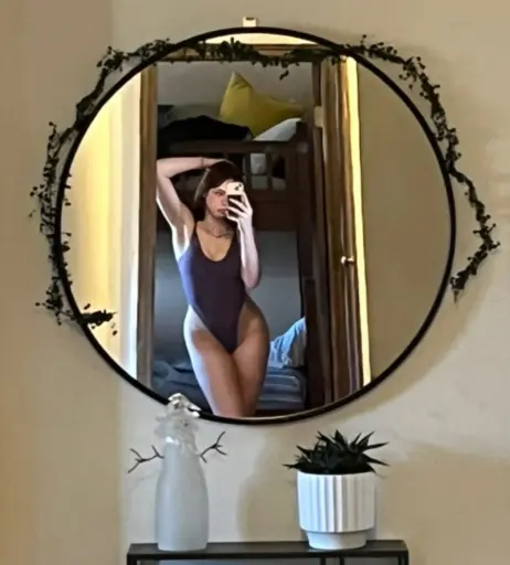 Image 12004324 from Liv @littlelivbug