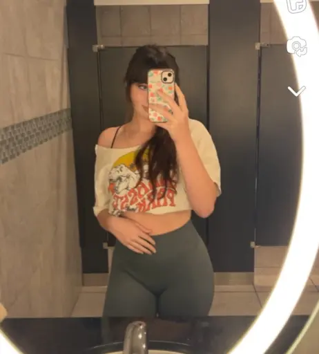 Image 12004302 from Liv @littlelivbug