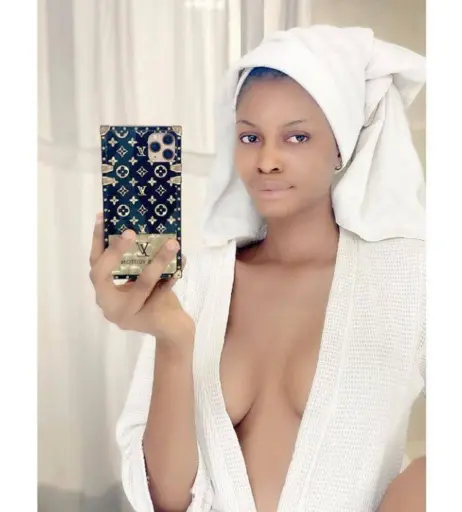 Image 12006876 from JokeGold_XX