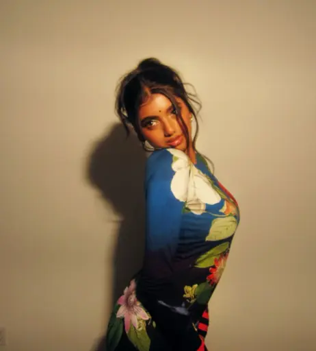 Image 12001643 from Avantika