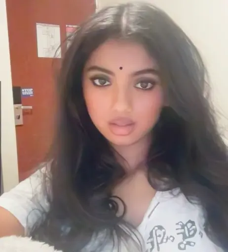 Image 12001648 from Avantika