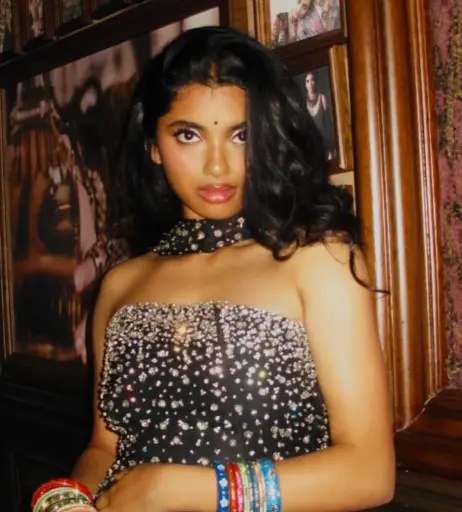 Image 12001673 from Avantika