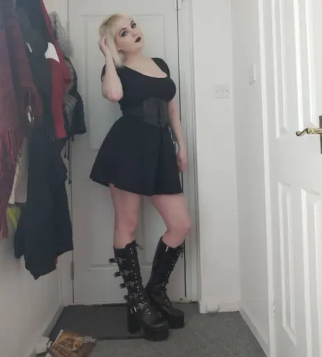 Image 12000467 from DinosaurQueen/EvieRose99