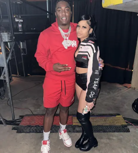 Image 12003715 from SheIsBlake