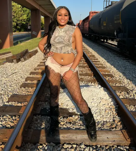 Image 12003708 from SheIsBlake