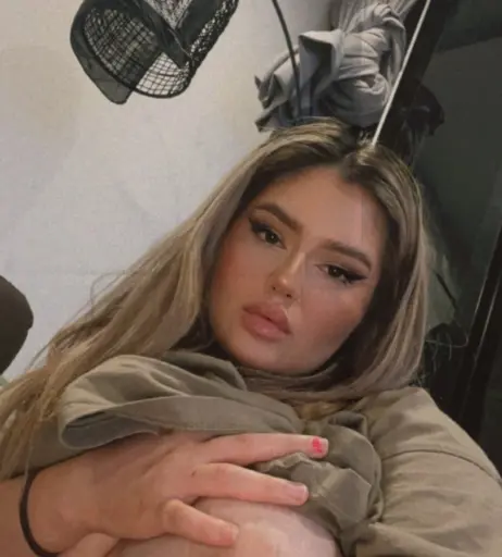 Image 12087340 from francikath, francikath13